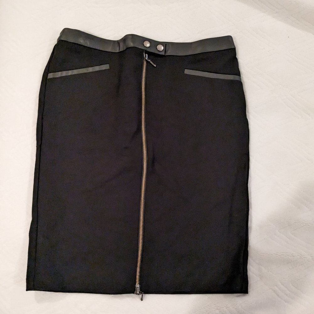 Willi Smith Black Front Zip Pencil Skirt Size 6
